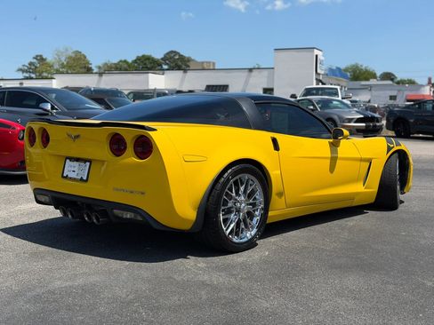 Used 2008 Chevrolet Corvette Coupe RWD image 3