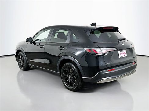 Certified 2026 Honda HR-V Sport image 14