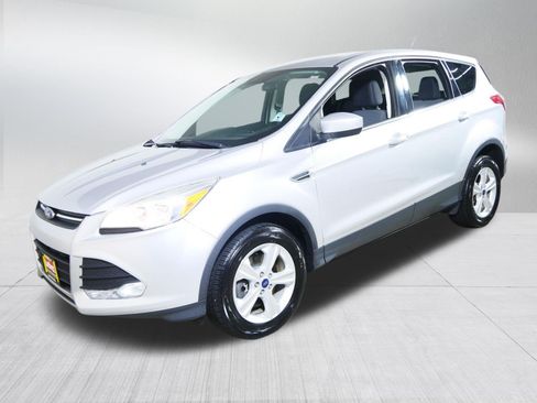 Used 2015 Ford Escape SE AWD/4WD image 3