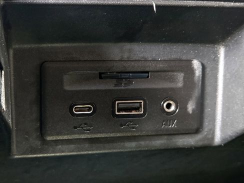 Used 2020 GMC Sierra 3500 Denali image 22