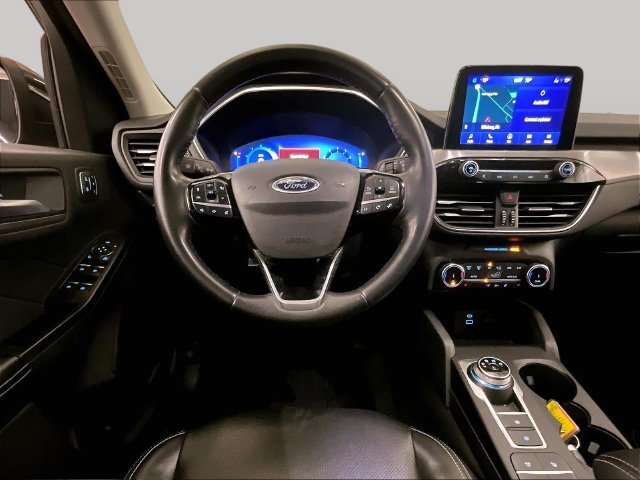 Used 2022 Ford Escape Titanium AWD/4WD image 6