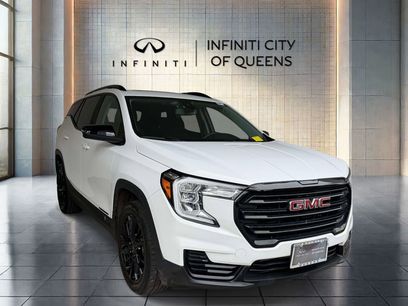 Used 2023 GMC Terrain SLE w/ Driver Convenience Package