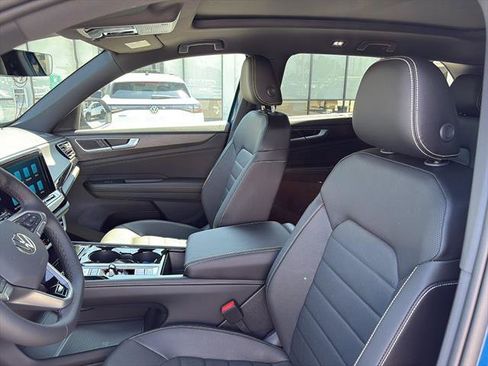 New 2026 Volkswagen Atlas Cross Sport SEL R-Line AWD/4WD image 15