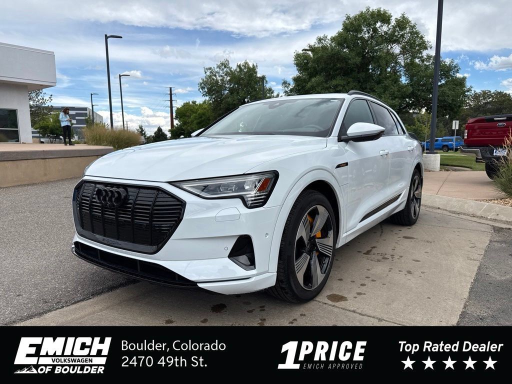 Used 2023 Audi e-tron Premium Plus w/ Premium Plus Package AWD/4WD image 1