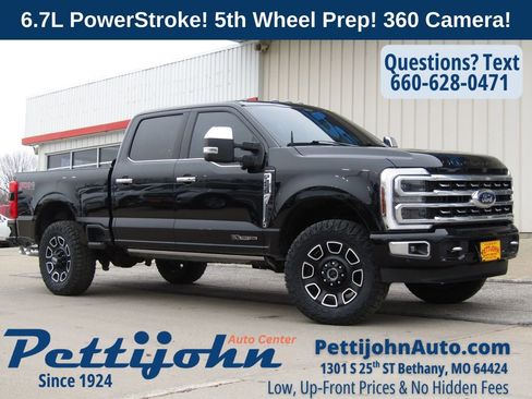 Used 2024 Ford F250 Platinum image 1