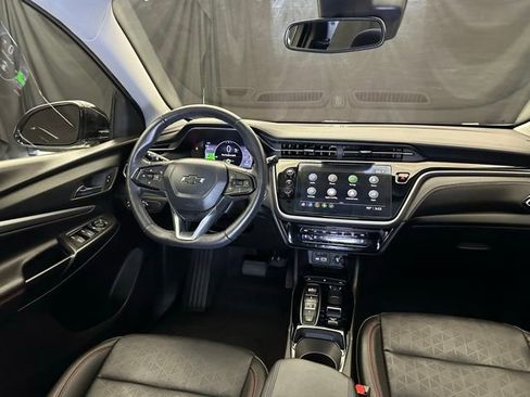 Used 2023 Chevrolet Bolt EUV LT w/ Convenience Package FWD image 20