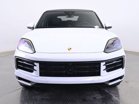 Used 2026 Porsche Cayenne Coupe AWD/4WD image 10