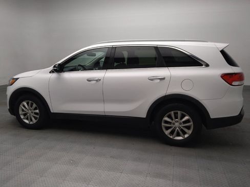 Used 2016 Kia Sorento LX FWD image 3