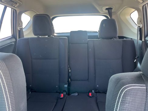 Used 2017 Toyota RAV4 XLE w/ Plus Special Value Package image 15