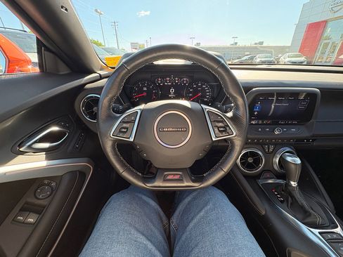 Used 2022 Chevrolet Camaro SS RWD image 15