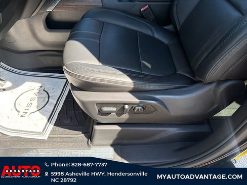 Used 2019 Chevrolet Silverado 1500 High Country w/ Technology Package AWD/4WD image 13
