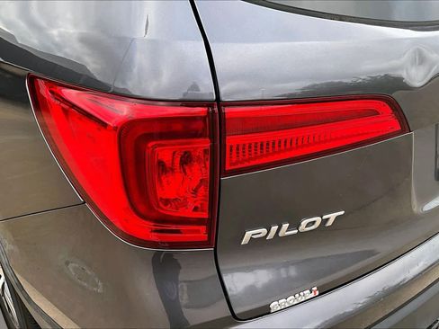 Used 2018 Honda Pilot EX image 26