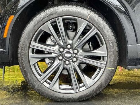 New 2026 Cadillac Optiq Sport 2 image 25