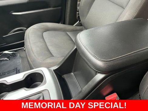 Used 2020 Chevrolet Colorado LT RWD image 27