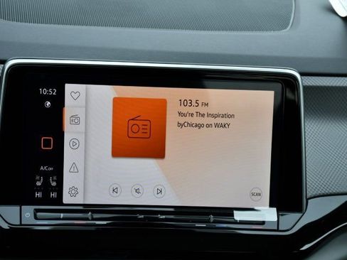 New 2026 Volkswagen Atlas Peak Edition image 25