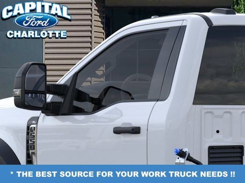 New 2025 Ford F550 4x4 Regular Cab Super Duty image 20
