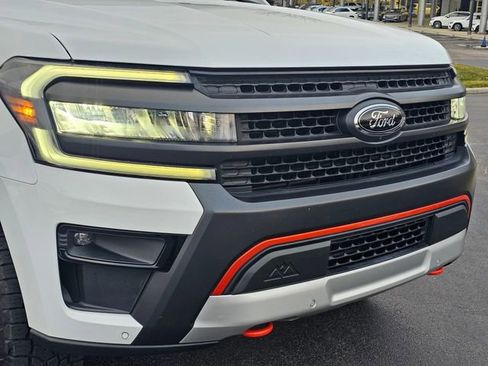 Used 2023 Ford Expedition Timberline image 3