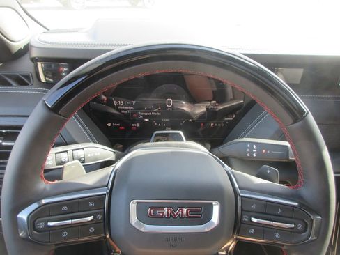 New 2026 GMC Yukon XL AT4 Ultimate AWD/4WD image 20