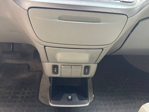 Used 2010 Honda Odyssey EX-L image 22