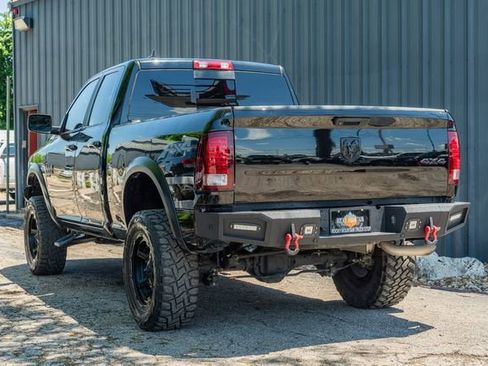 Used 2019 RAM 1500 Classic Warlock AWD/4WD image 4
