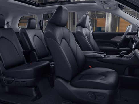 New 2026 Toyota Grand Highlander FWD image 20