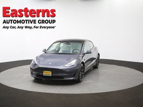 Used 2023 Tesla Model 3 Standard Range RWD image 49