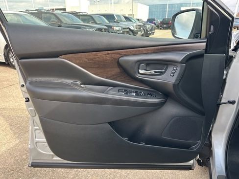 Used 2023 Nissan Murano Platinum w/ Cargo Package image 8