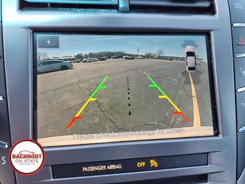 Used 2019 Lincoln MKZ Reserve FWD image 11
