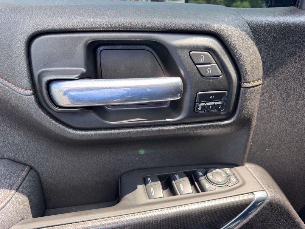 Used 2022 GMC Sierra 1500 AT4 w/ AT4 Premium Package AWD/4WD image 23
