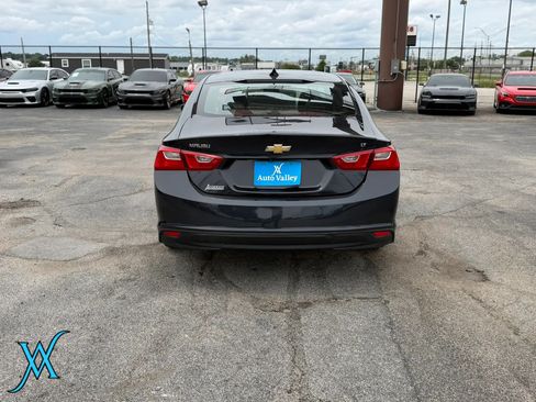 Used 2023 Chevrolet Malibu LT w/ Driver Confidence Package FWD image 6