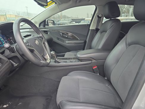 Used 2016 Buick LaCrosse Base image 12