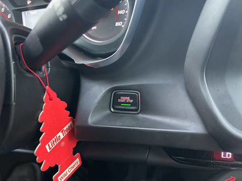 Used 2016 Chevrolet Camaro LT w/ RS Package image 23