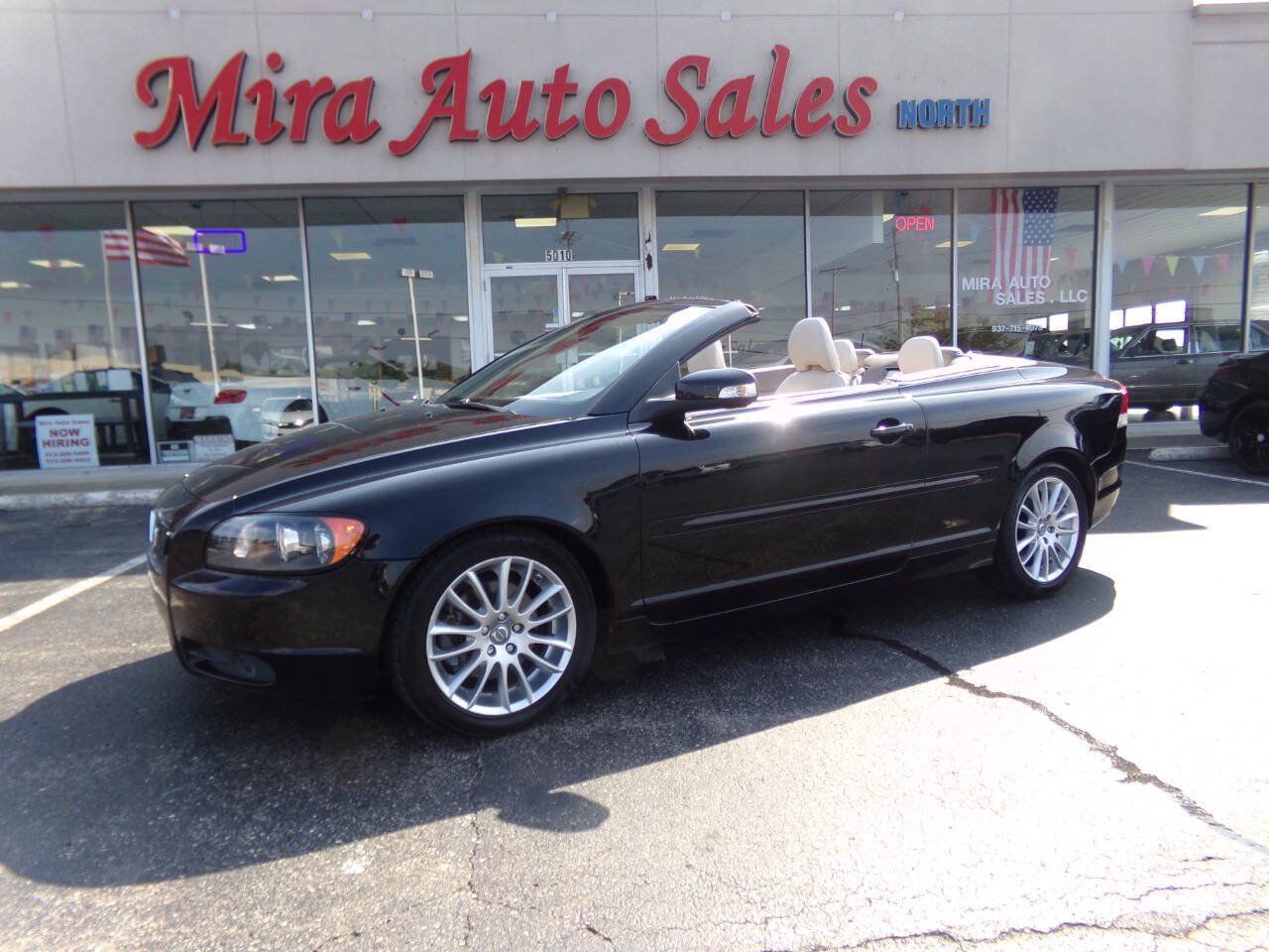 Used 2008 Volvo C70 T5 FWD image 1