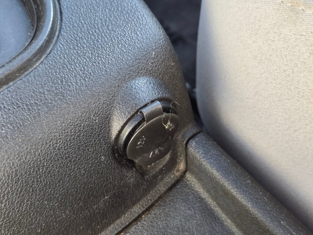 Used 2009 Chevrolet Cobalt LS FWD image 32