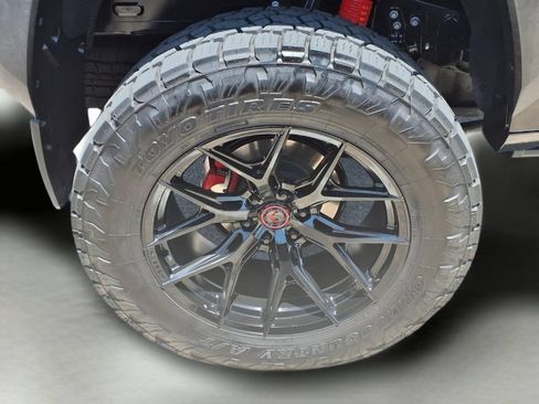 Used 2024 Toyota Sequoia TRD Pro AWD/4WD image 9