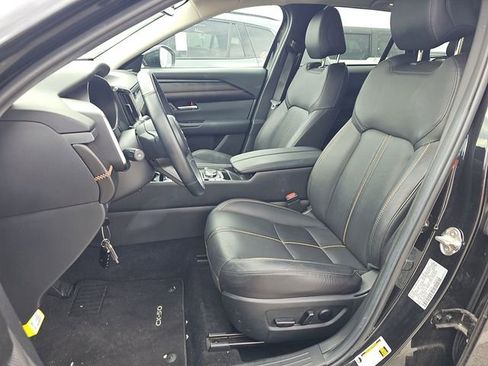 Used 2025 MAZDA CX-50 AWD 2.5 S w/ Premium Plus Pkg image 12