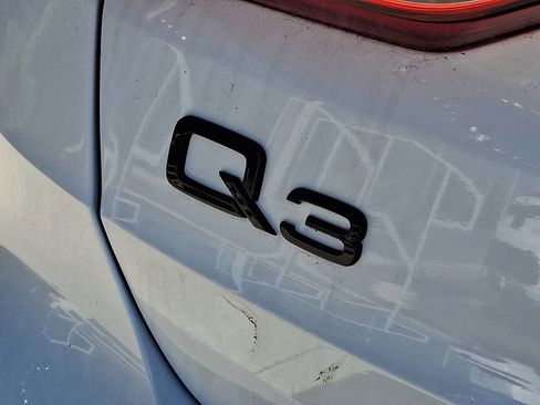 New 2025 Audi Q3 2.0T Premium Plus image 22