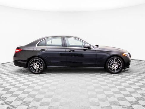 New 2026 Mercedes-Benz C 300 4MATIC Sedan image 7