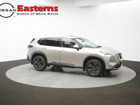 Used 2022 Nissan Rogue SL image 65