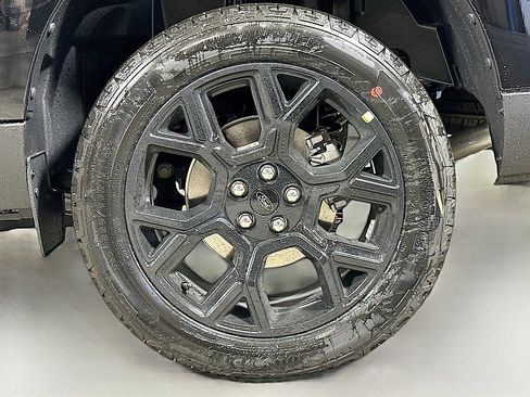 New 2025 Ford Maverick XLT w/ Black Appearance Package image 18