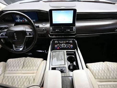 Used 2020 Lincoln Navigator L Black Label image 16