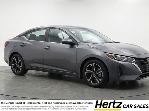 Used 2025 Nissan Sentra SV FWD image 1