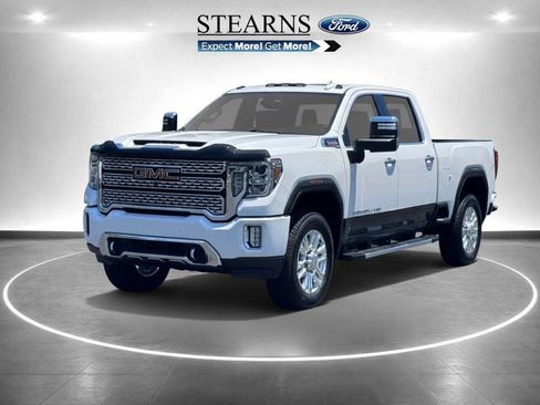 Used 2020 GMC Sierra 2500 Denali w/ Denali Ultimate Package AWD/4WD image 2