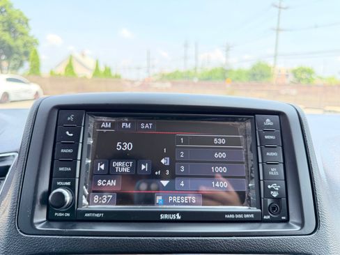 Used 2019 Dodge Grand Caravan SE w/ UConnect Hands-Free Group FWD image 31