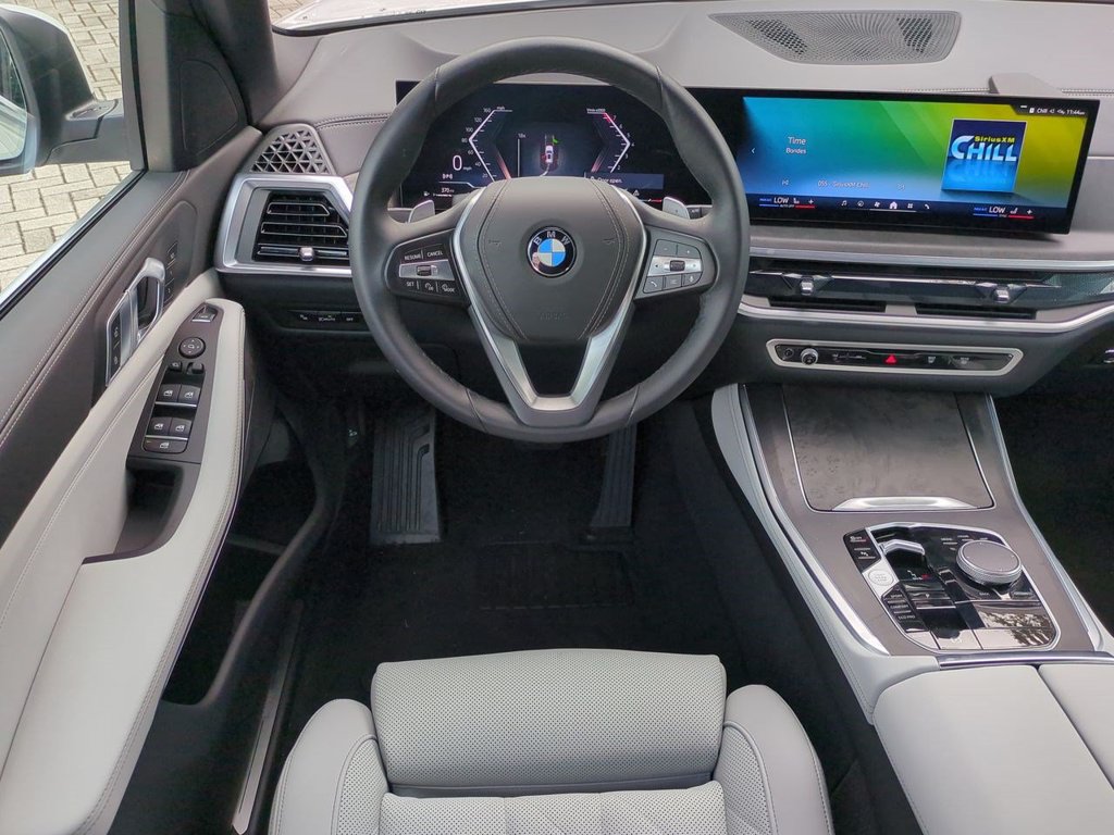 New 2026 BMW X5 sDrive40i w/ Parking Assistance Package RWD image 16