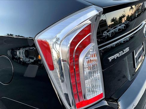 Used 2013 Toyota Prius Two image 26