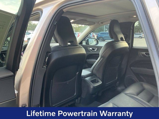 Certified 2024 Volvo XC60 B5 Plus w/ Protection Package Premier AWD/4WD image 22