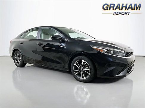 Used 2024 Kia Forte LXS w/ LXS Technology Package image 1