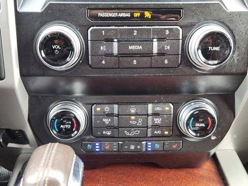 Used 2019 Ford F150 King Ranch w/ Equipment Group 601A Luxury RWD image 14