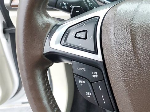 Used 2017 Ford Fusion Platinum image 16